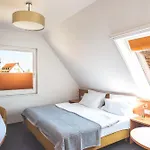 ゲストハウス Gaestehaus Inselhof